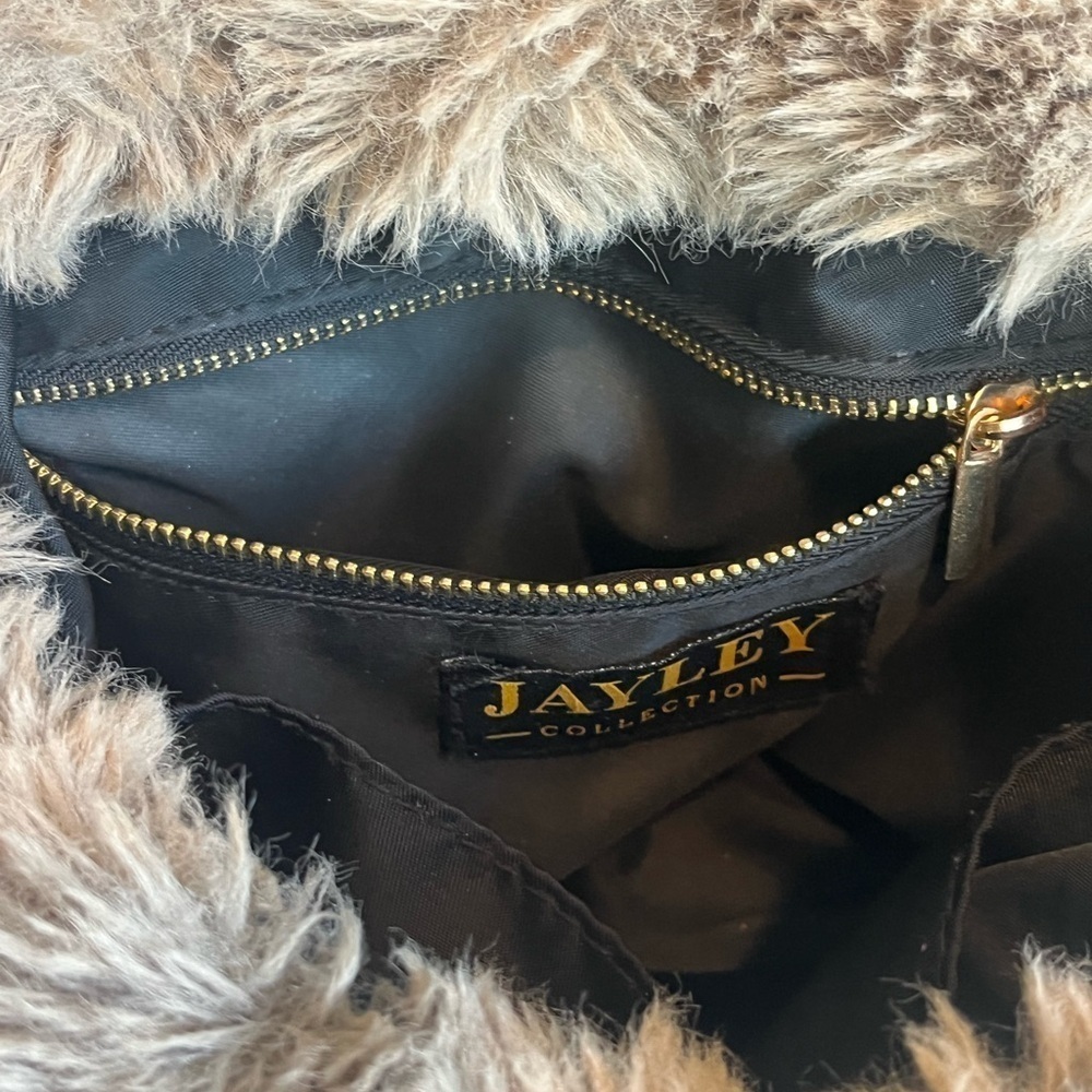 Jayley Faux Fur Bag Pom Pom Pull Strings - Picture 7 of 16